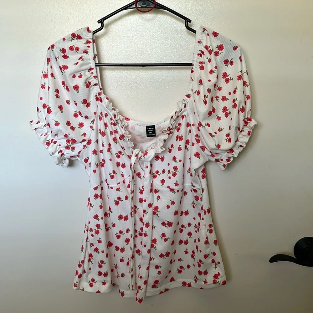 SHEIN floral ruffle sleeve blouse